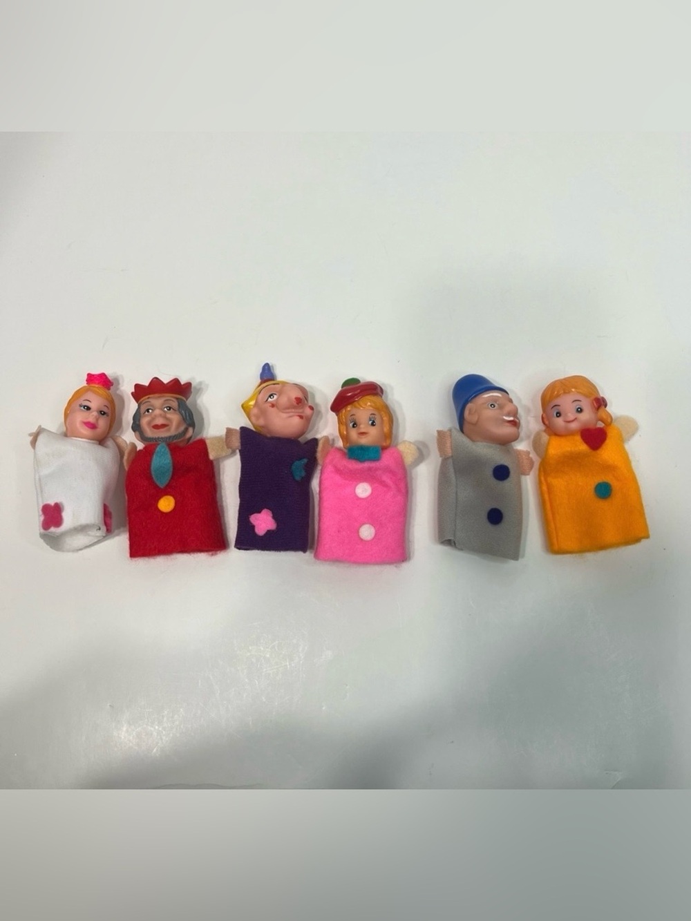 VINTAGE PUNCH & JUDY 1970’s finger puppets lot of 6